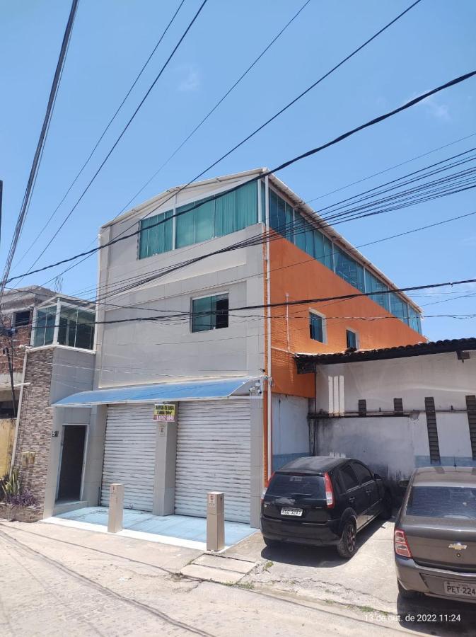 Casa Com Piscina A Beira Mar.