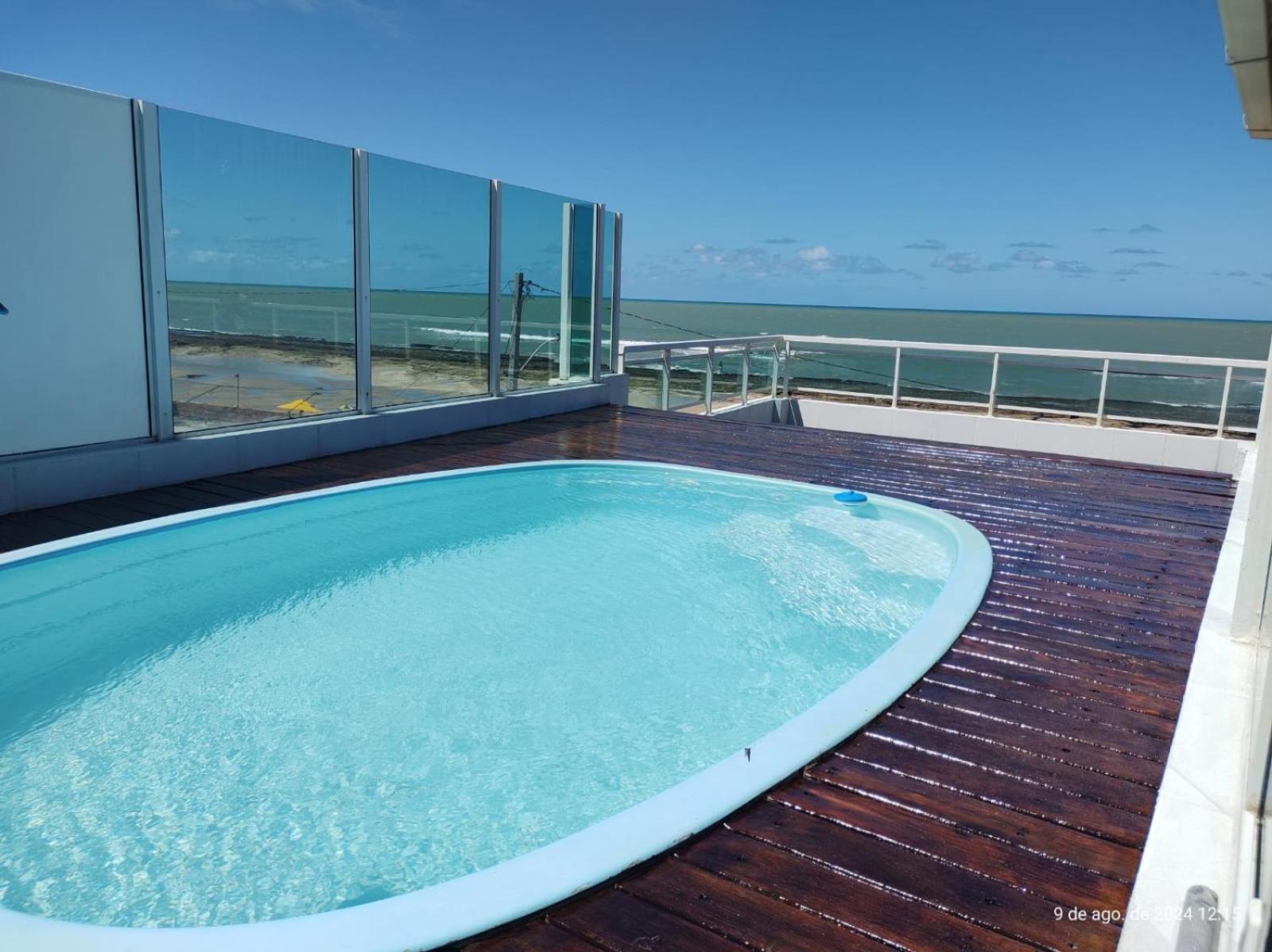 Casa Com Piscina A Beira Mar. Recife